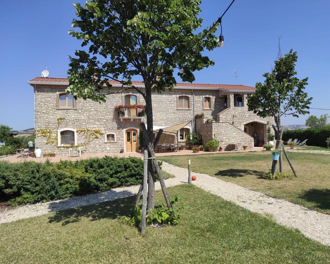 Masseria Fontana Dei Fieri Пиетрелчина Екстериор снимка