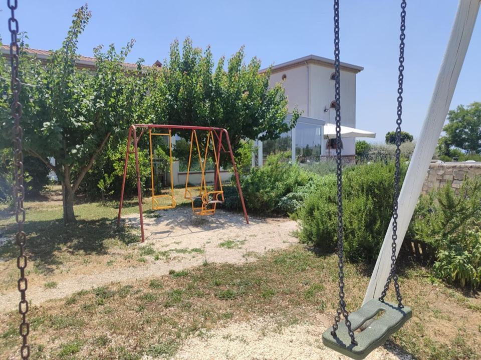Masseria Fontana Dei Fieri Пиетрелчина Екстериор снимка