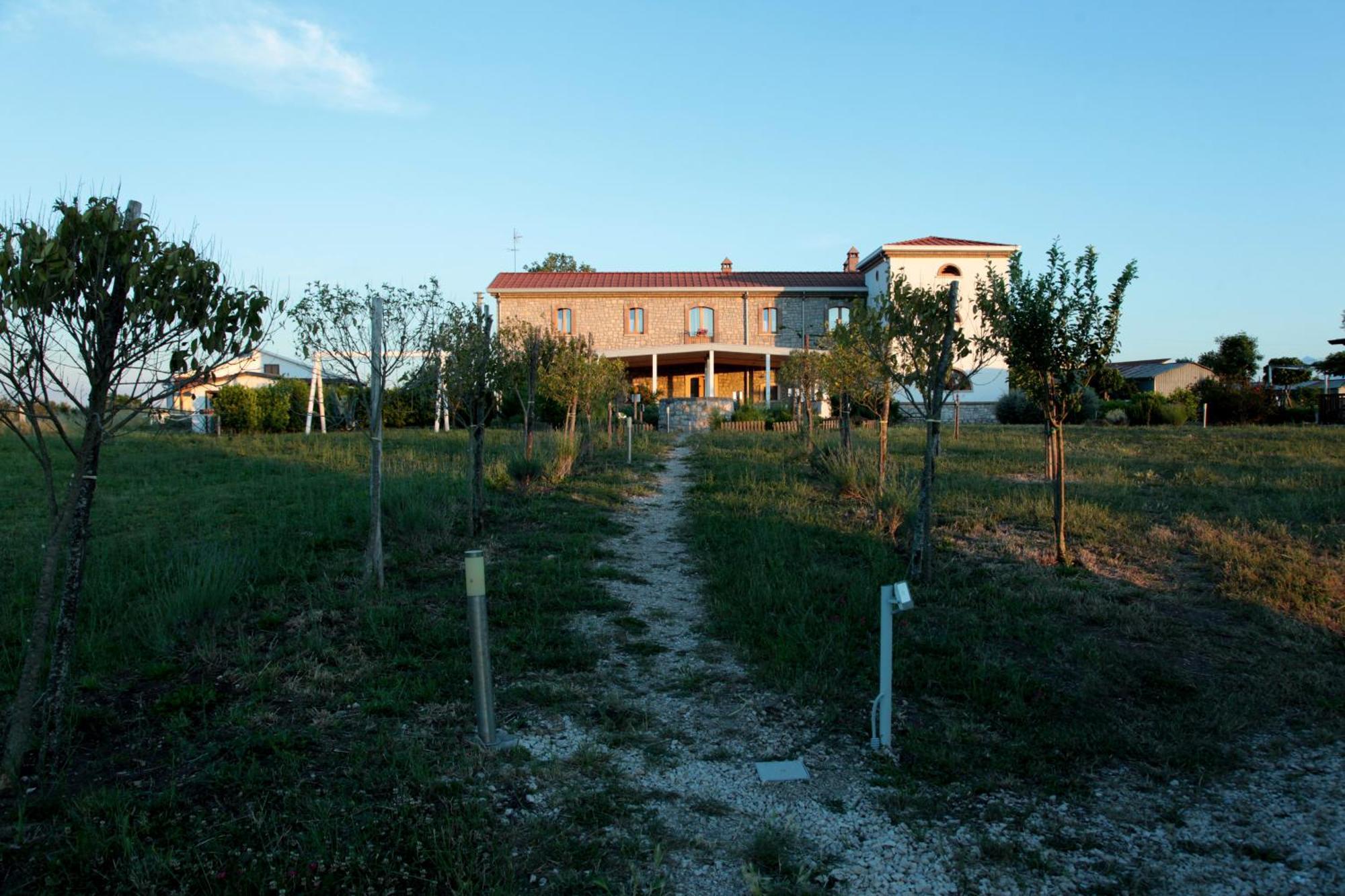 Masseria Fontana Dei Fieri Пиетрелчина Екстериор снимка