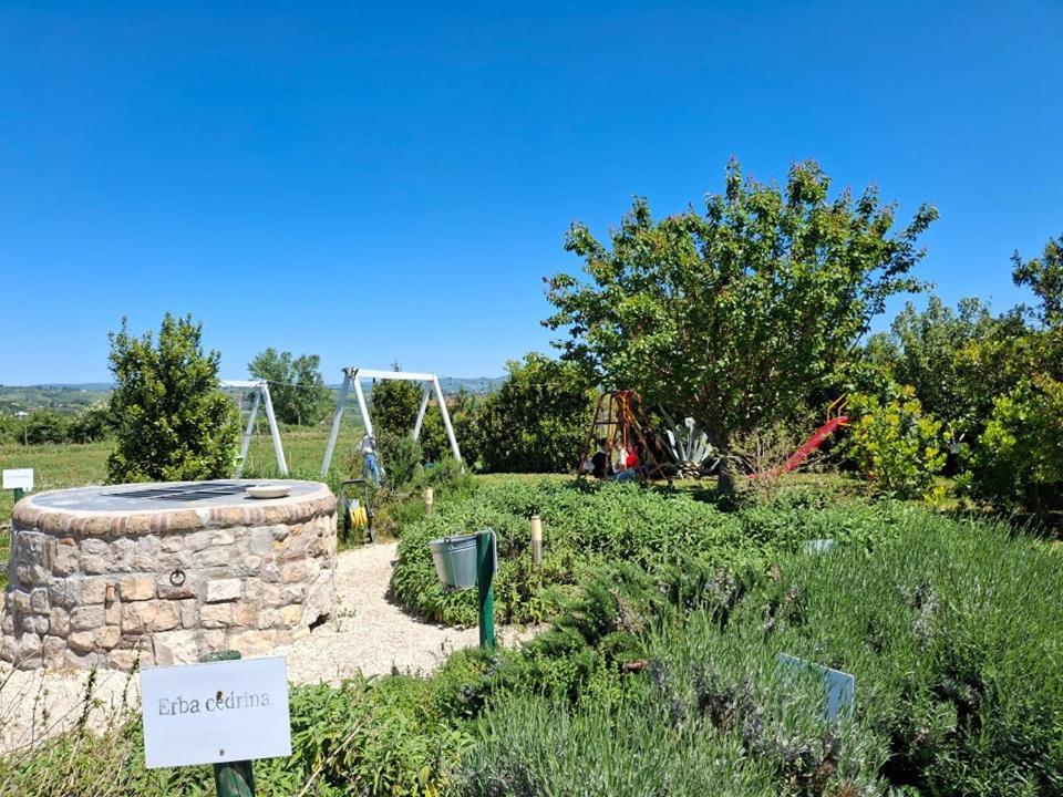 Masseria Fontana Dei Fieri Пиетрелчина Екстериор снимка