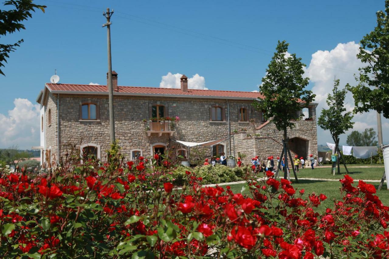Masseria Fontana Dei Fieri Пиетрелчина Екстериор снимка