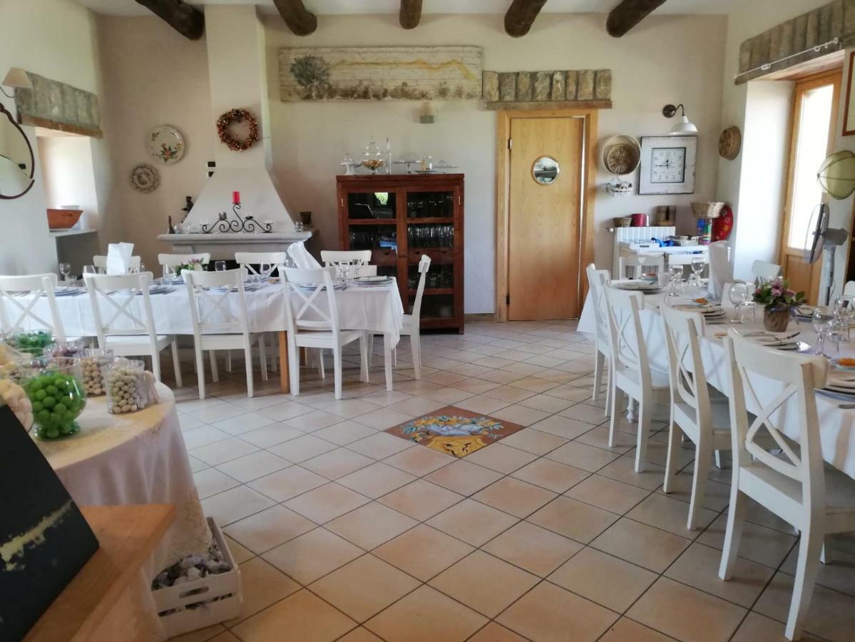 Masseria Fontana Dei Fieri Пиетрелчина Екстериор снимка